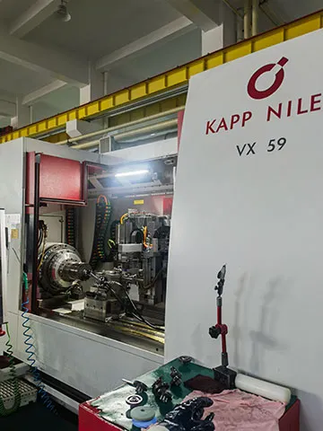 Германия, KAPP NILES VX 59: высокоточная шлифовка шестерён малого модуля